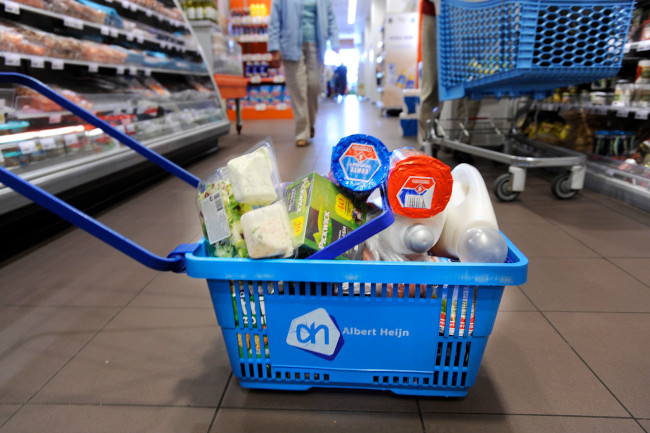 Mopinion: Albert Heijn caters closely to online shoppers’ needs with customer feedback - Grocery cart