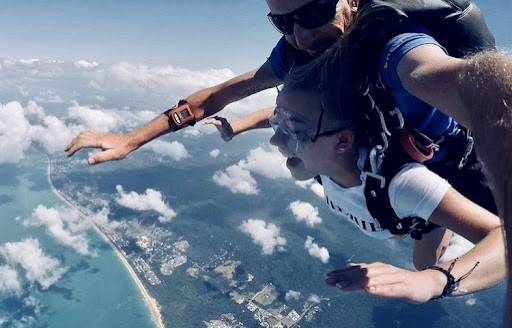 sarah skydiving